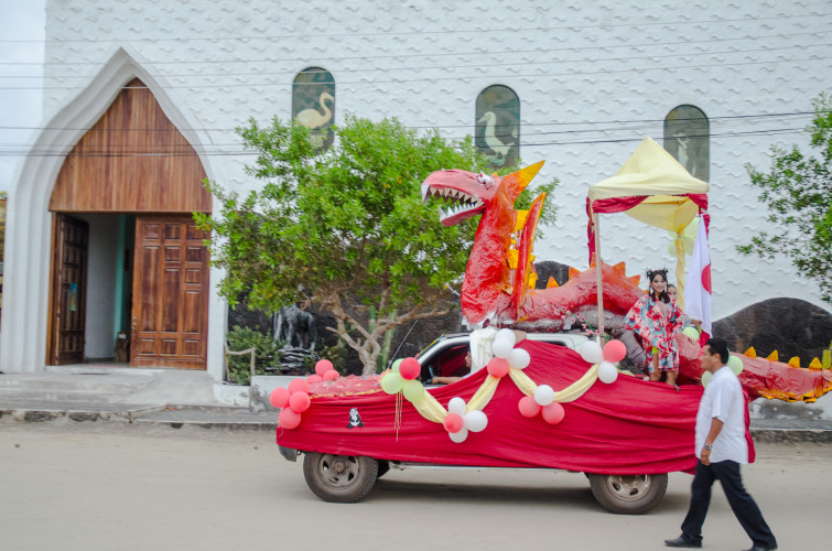 China Float at the School Parade on Isabela Island