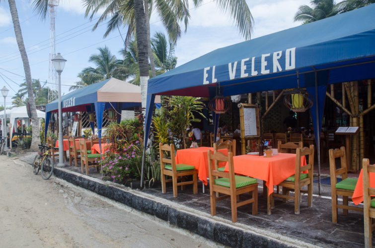 El Velero - Pizza and More on Isabela Island