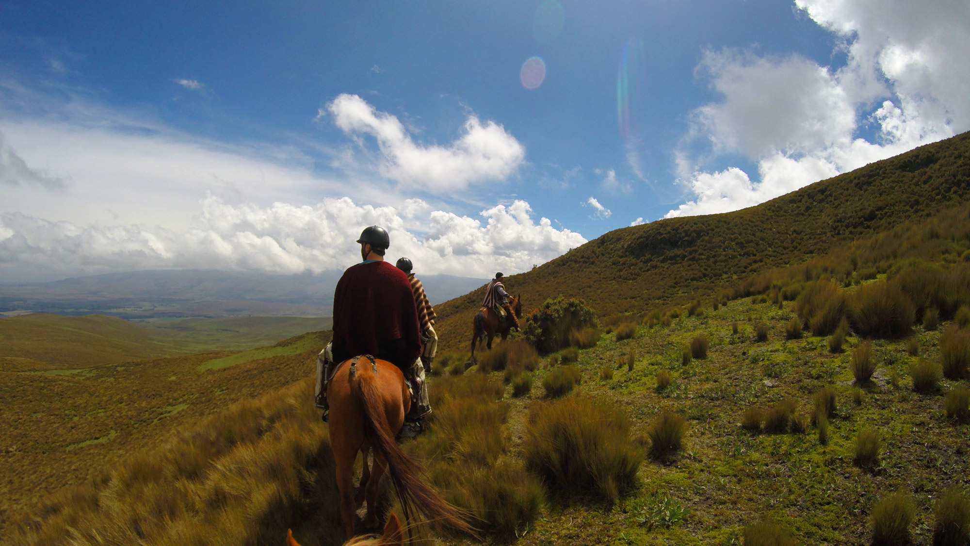 5-must-do-adventure-activities-in-ecuador-galakiwi-blog-galakiwi